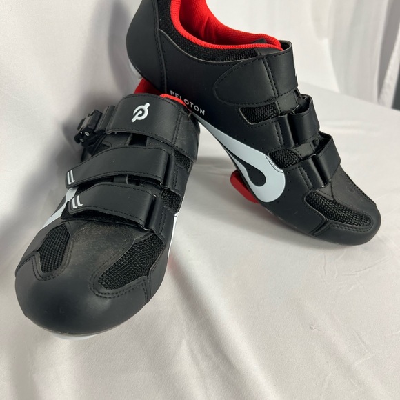 Peloton Black White Cycling Shoes with Red Cleat Accent - Picture 6 of 12